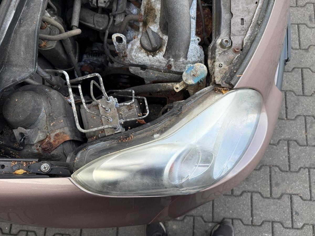 Suzuki Alto GF original Scheinwerfer rechts Halogen BJ09
